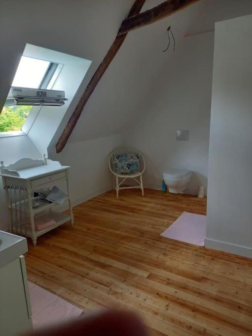 Maison, Calme Avec Cheminee. Botmeur Exteriér fotografie