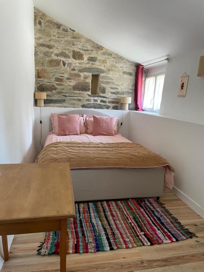 Maison, Calme Avec Cheminee. Botmeur Exteriér fotografie