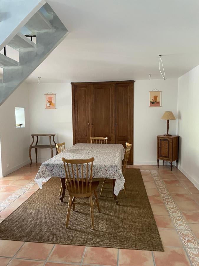 Maison, Calme Avec Cheminee. Botmeur Exteriér fotografie